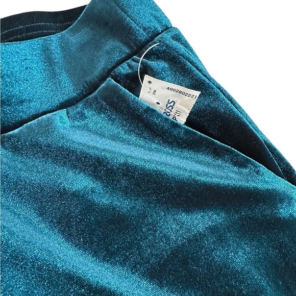 Rachel Roy Velvet Pull On Dark Green Teal Turquoise Pants Size M NWT - Picture 16 of 17